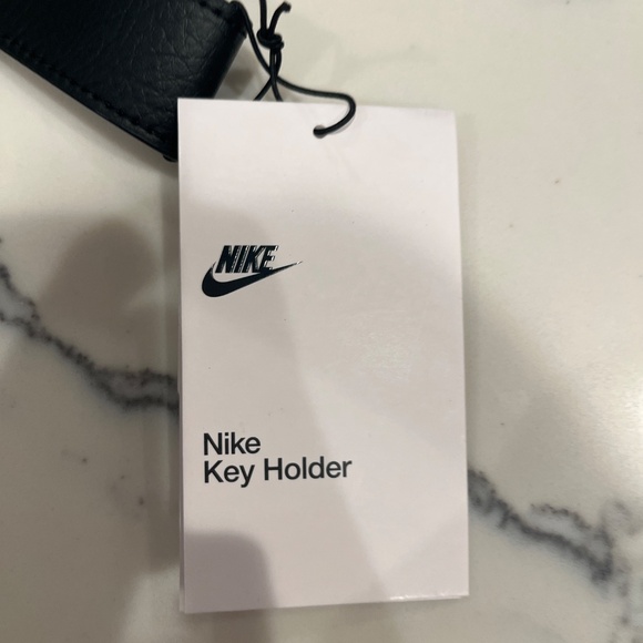 Nike key holder - Picture 4 of 4